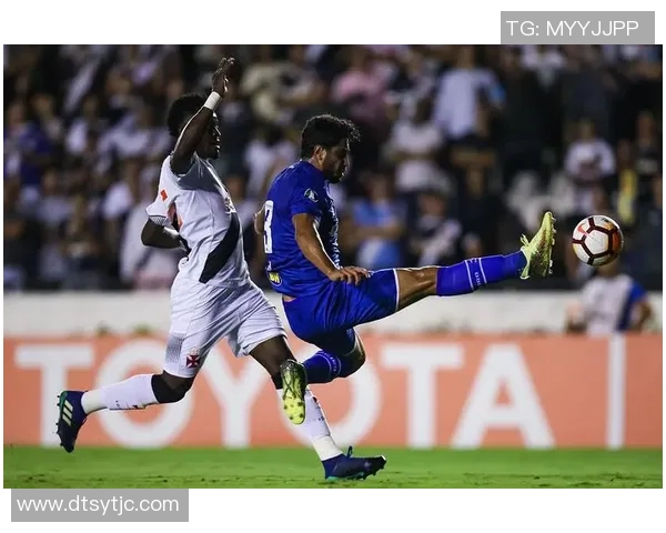 科林蒂安与达伽马比赛成绩深度分析及战术对比探讨